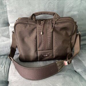 Tom Bihn Pilot Black Ballistic/Northwest Sky with Absolute Shoulder Strap NWOT